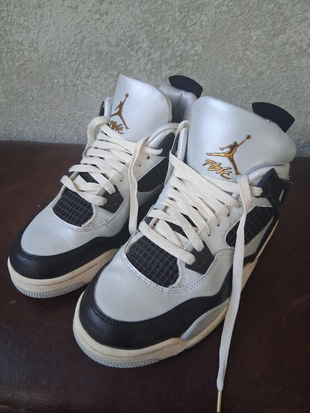 Nike Air Jordan IV Retro GS Platinum Gold - Size 6.5Y